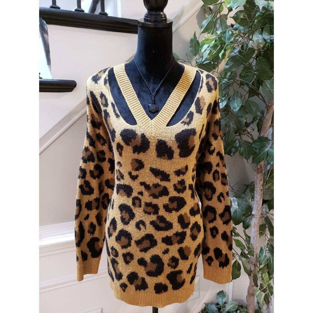 Love By Design Women's Brown Leopard Print Long Sleeve Cutout V Neck Sweater 2X
